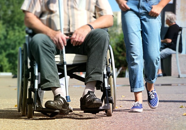 escaras-en-lus-adultos-dependientes