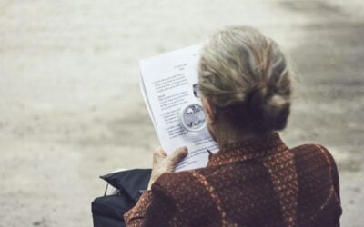 Atención a un anciano con Alzheimer