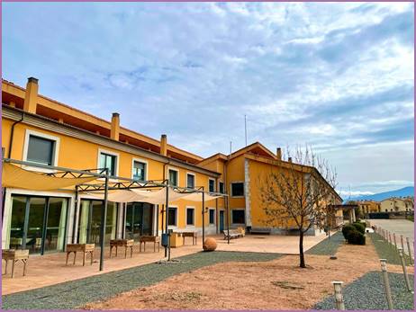 centro-residencial-doctor-barrios-patio